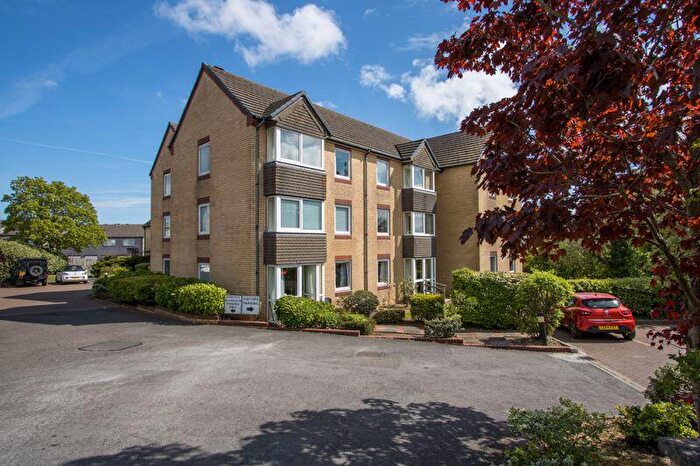1 Bedroom Retirement Property For Sale In Homeside House, Bradford Place, Penarth, CF64