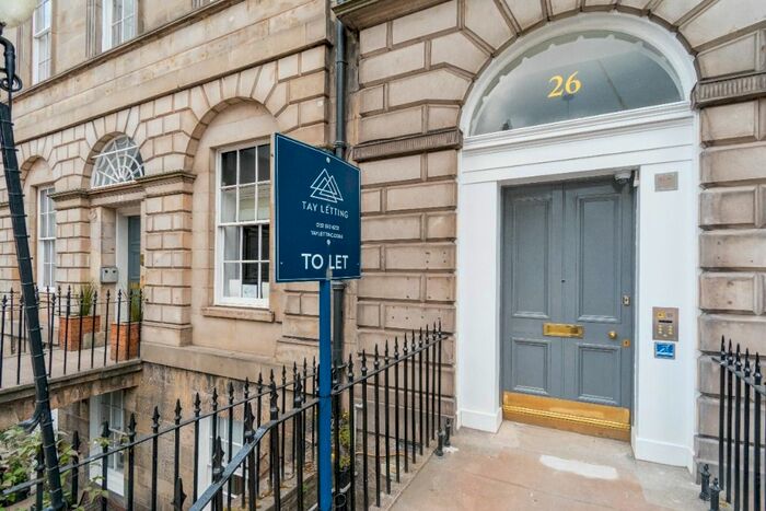 1 Bedroom Flat To Rent In York Place, New Town, Edinburgh, EH1