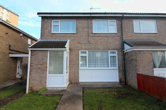 3 Bedroom End Of Terrace House To Rent In Sedgemoor Way, Billingham TS23