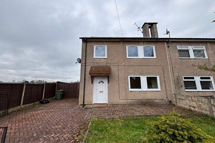 3 Bedroom Semi-Detached House To Rent In Wainwright Avenue, Mansfield, NG19