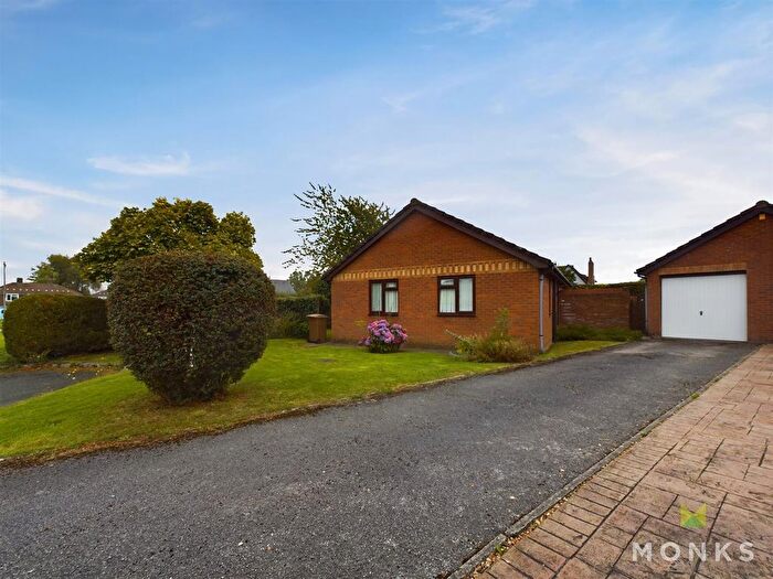 2 Bedroom Detached Bungalow For Sale In Oak Close, Weston Rhyn, Oswestry, SY10