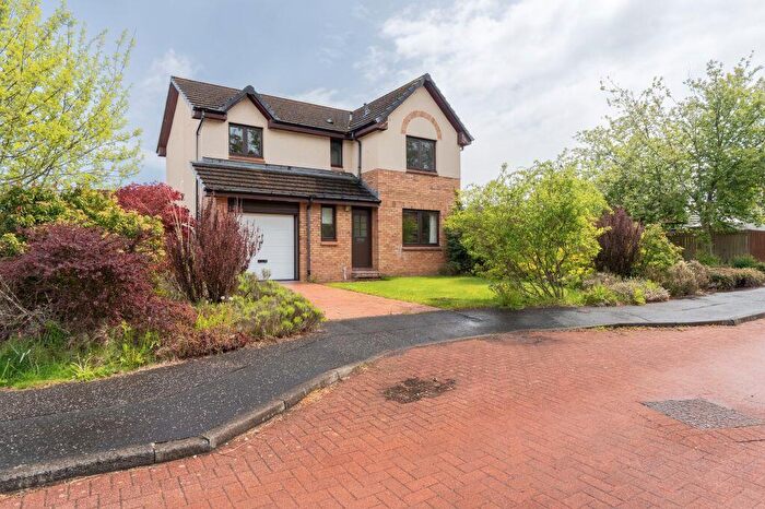 4 Bedroom Detached House For Sale In Glen Crescent, Peebles, EH45