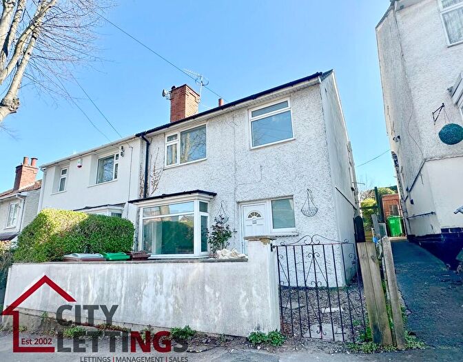 3 Bedroom Semi-Detached House To Rent In Sherwood Nottingham, NG5