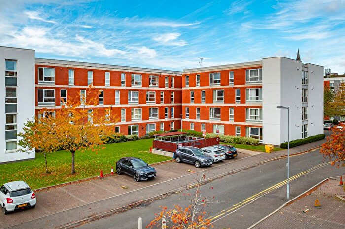 2 Bedroom Flat For Sale In Hanson Park, Dennistoun, Glasgow, G31