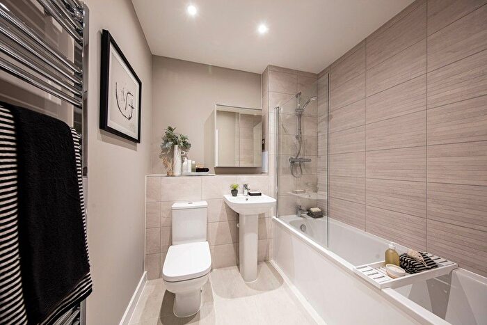 1 Bedroom Flat For Sale In Albert Road, Barnet, Barnet, EN4