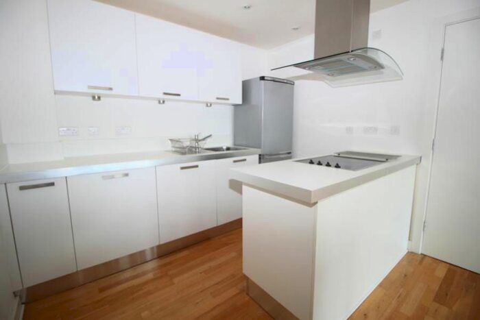 1 Bedroom Flat To Rent In Metis, Scotland Street, S3