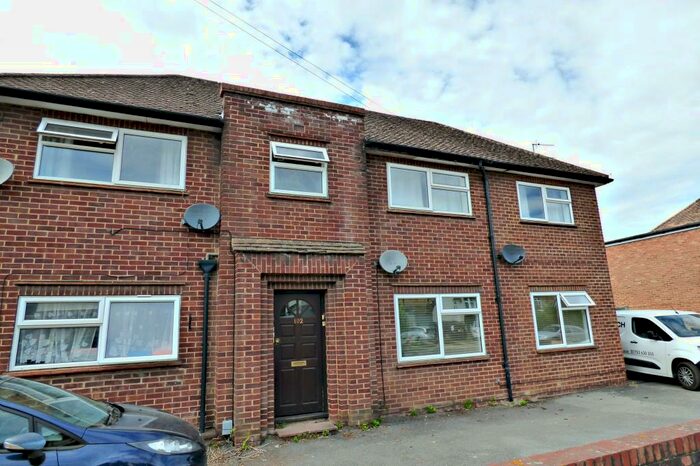 Studio To Rent In Mill End Road, High Wycombe, HP12