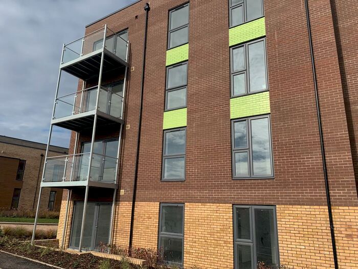 2 Bedroom Flat To Rent In Flatts Close, Stoke Gifford, BS34