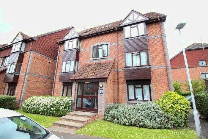 Studio To Rent In Rowe Court, Grovelands Road, Reading, RG30