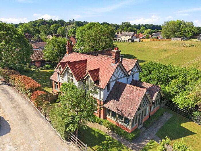 4 Bedroom Detached House For Sale In Cambridge Road, Wadesmill, Ware, Hertfordshire, SG12