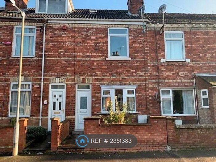 2 Bedroom Terraced House To Rent In Burton Street, Gainsborough, DN21