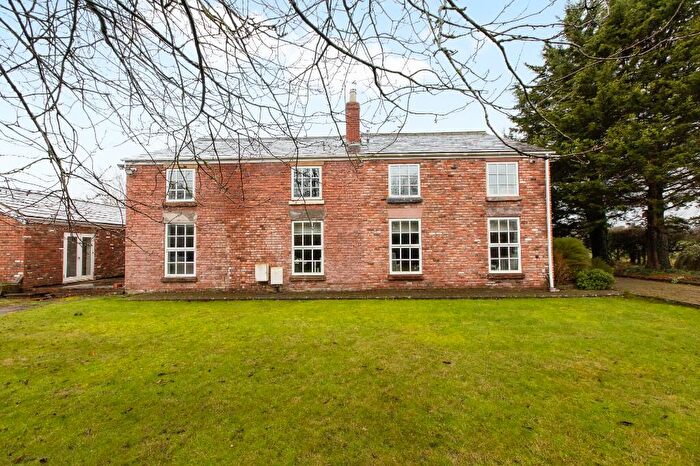 5 Bedroom Detached House For Sale In Thornton Common Road, CH63