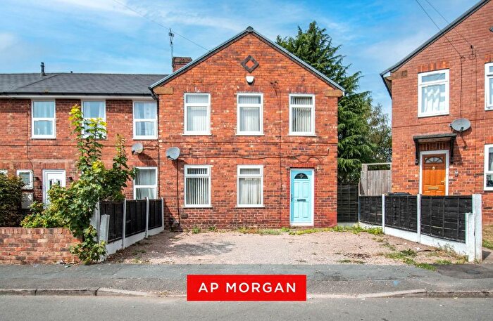 3 Bedroom End Terrace House For Sale In Brooklands, Stourbridge, West Midlands, DY8