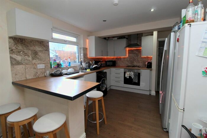 5 Bedroom Property To Rent In Keppoch Street, Roath, Cardiff, CF24