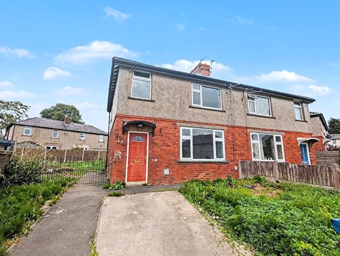 3 Bedroom Semi-Detached House For Sale In Central Avenue, Clitheroe, BB7