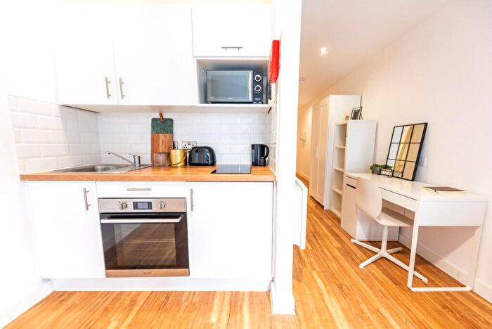 1 Bedroom Flat For Sale In Frederick Road, Salford, M6