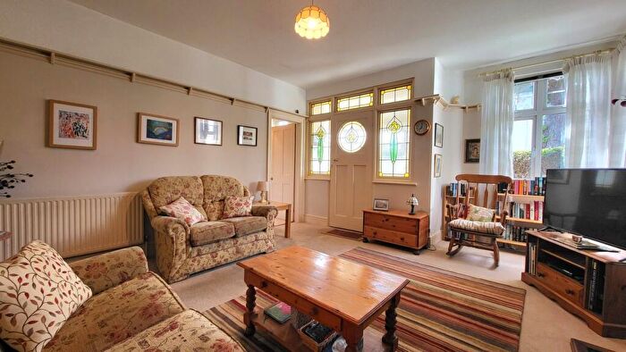 2 Bedroom Detached Bungalow For Sale In Alexandra Road, Peterborough, PE1