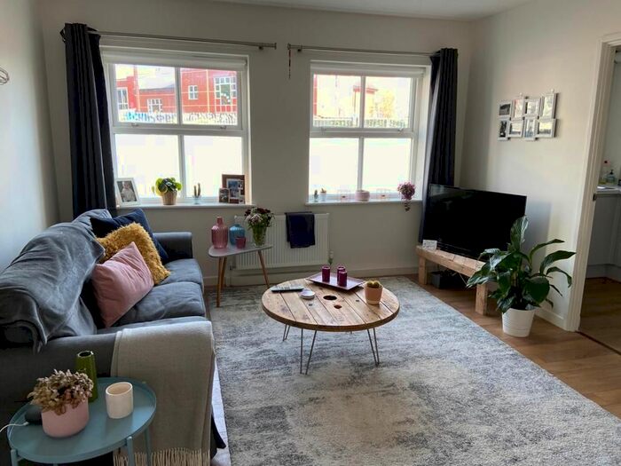 2 Bedroom Flat To Rent In Picton Street, Montpelier, Bristol, BS6