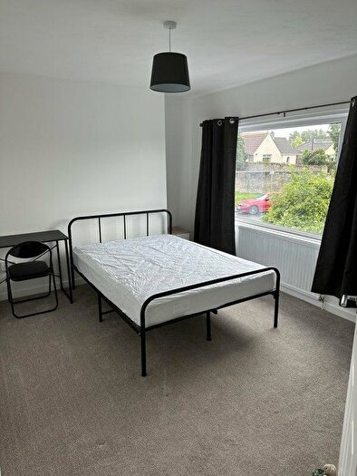 4 Bedroom House To Rent In North Road, Bristol, BS34