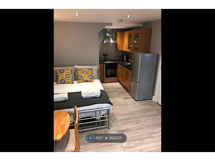 Studio To Rent In Rosemont Road, London, W3