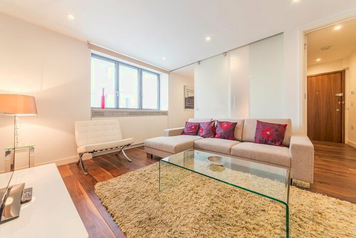 1 Bedroom Flat To Rent In West One, Newman Street, London, W1T