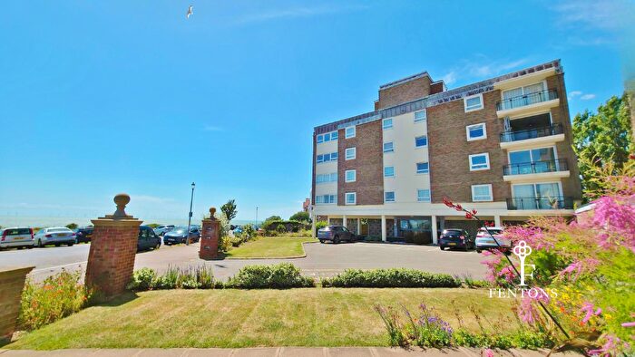 2 Bedroom Flat For Sale In The Esplanade, Frinton-On-Sea, CO13