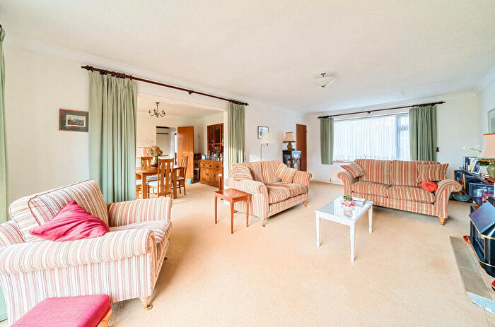 4 Bedroom Detached House For Sale In Ham Close, Charlton Kings, Cheltenham, GL52