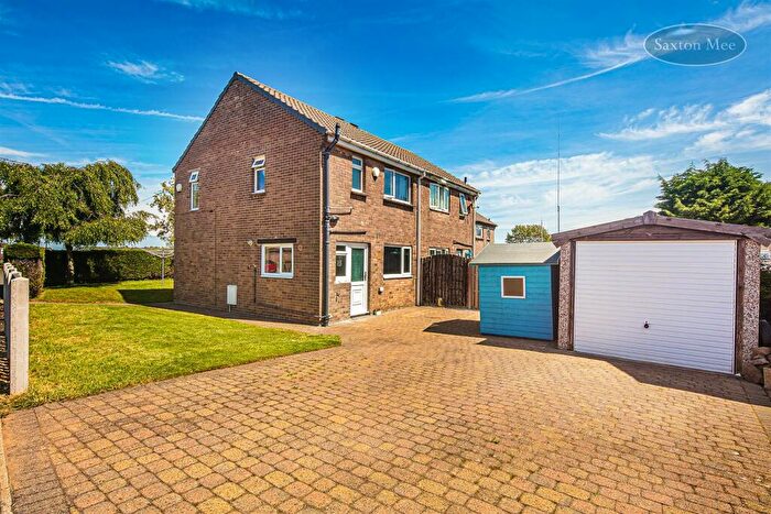 3 Bedroom Semi Detached House For Sale In Cedar Road, Stocksbridge, Sheffield, S36