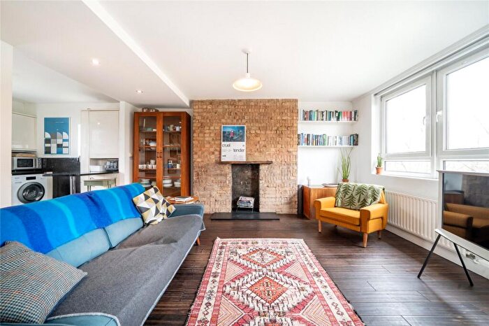 2 Bedroom Flat For Sale In Piggott House, Sewardstone Road, London, E2