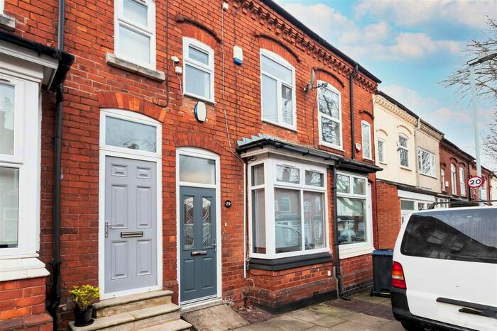 3 Bedroom Property To Rent In Kitchener Road, Selly Park, Birmingham, B29