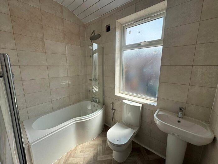 2 Bedroom House To Rent In Willan Road, Manchester, M30