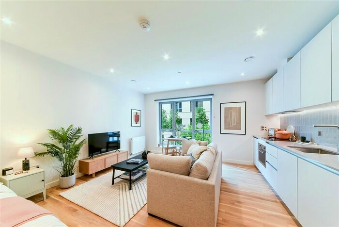 Studio To Rent In Lyons Dock House, Oldfield Lane North, Greenford, UB6