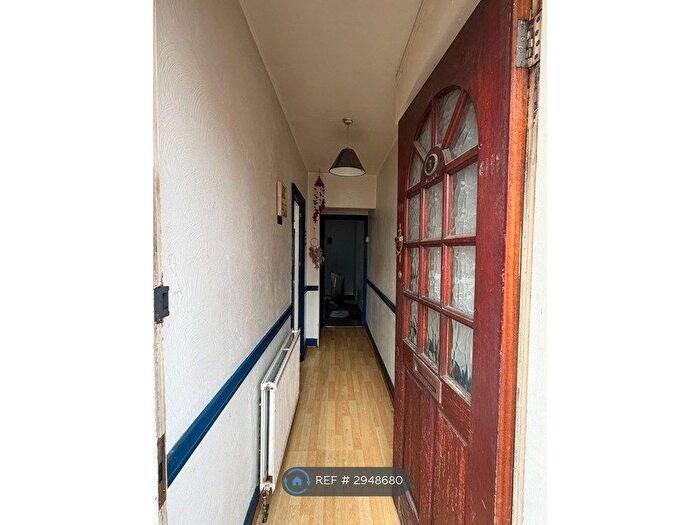 2 Bedroom Terraced House To Rent In Cromer Road, Watford, WD24