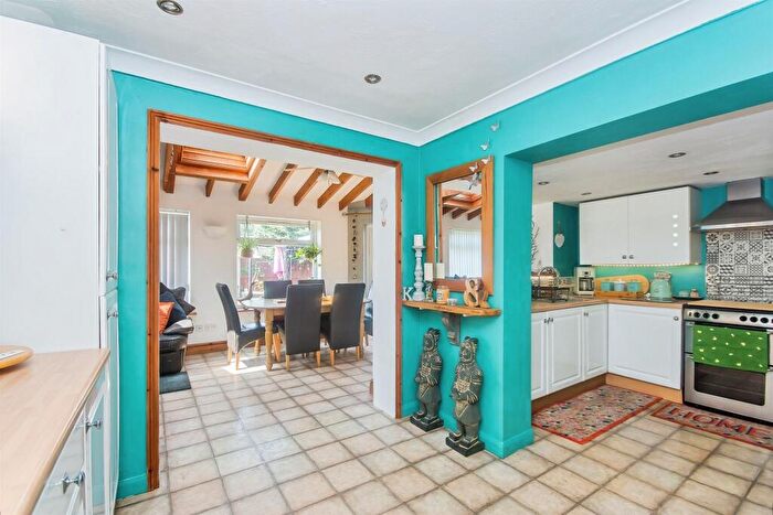 4 Bedroom Detached House For Sale In Ramnoth Road, Wisbech, PE13