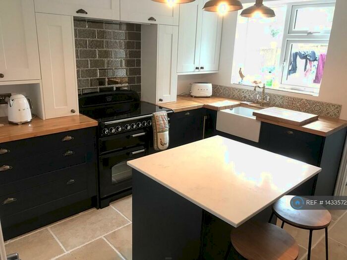 2 Bedroom Semi-Detached House To Rent In South Street, East Hoathly, Lewes, BN8