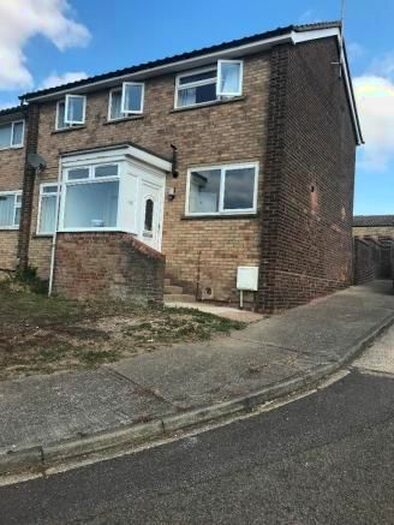 5 Bedroom Semi-Detached House To Rent In Forest Road, Colchester, CO4