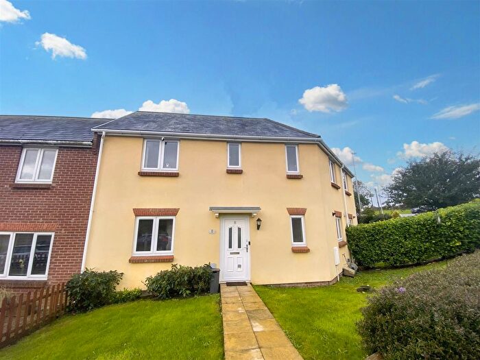 3 Bedroom Terraced House To Rent In Monarch Road, Crewkerne, Somerset, TA18