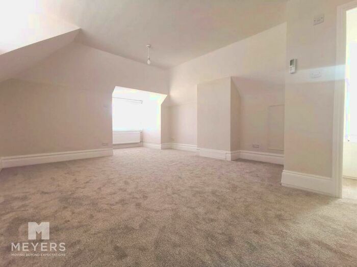 Studio To Rent In Southbourne Road, Southbourne, BH6