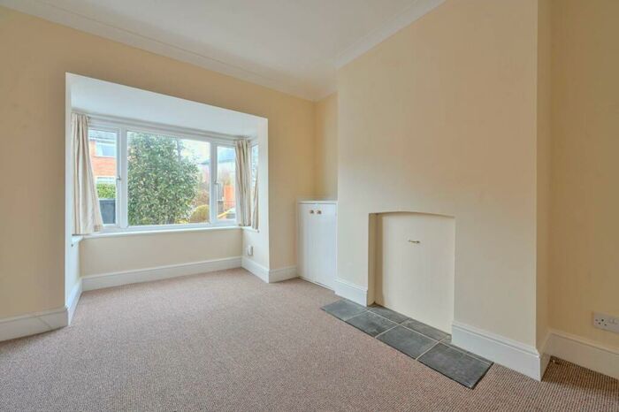 4 Bedroom Terraced House To Rent In Barrack Road, Guildford, , Guildford, GU2