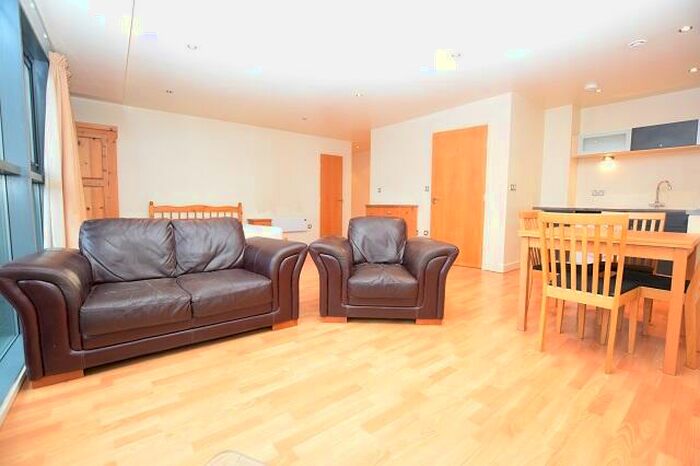Flat To Rent In West One Peak, Cavendish Street, Sheffield, S3