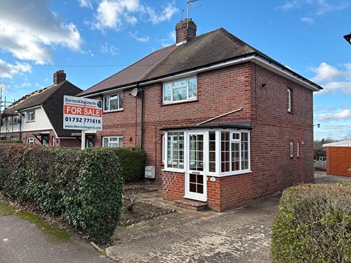 3 Bedroom Semi-Detached House For Sale In Sychem Place, Five Oak Green, TN12