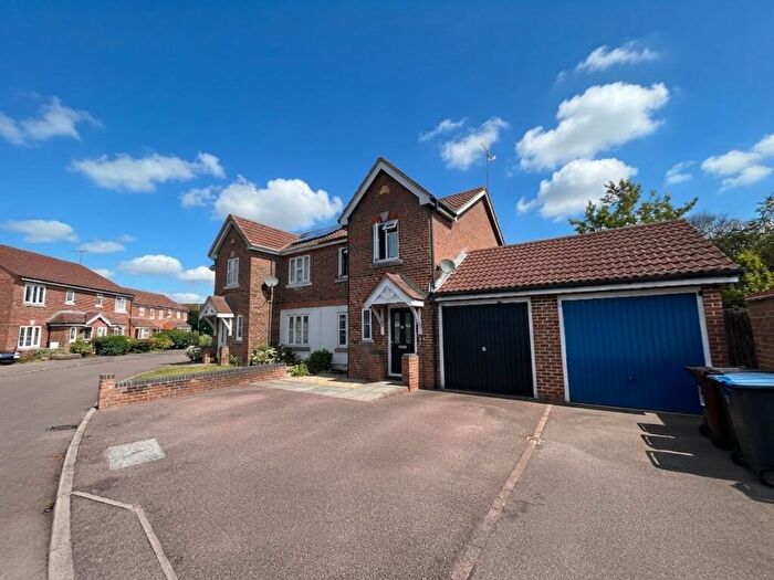 3 Bedroom House To Rent In Westbury Rise, Harlow, Essex, CM17