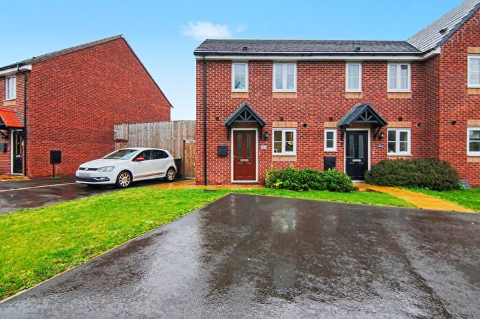 2 Bedroom End Of Terrace House For Sale In Smarts Road, Bedworth, CV12
