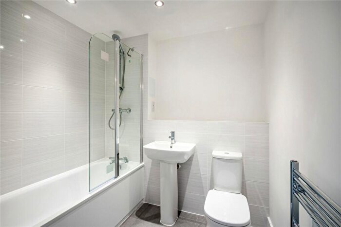 1 Bedroom Flat For Sale In Romsey Road, Winchester, SO22