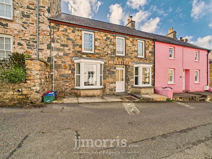 3 Bedroom Terraced House For Sale In The Myrtles, Upper St. Mary Street, Newport, SA42