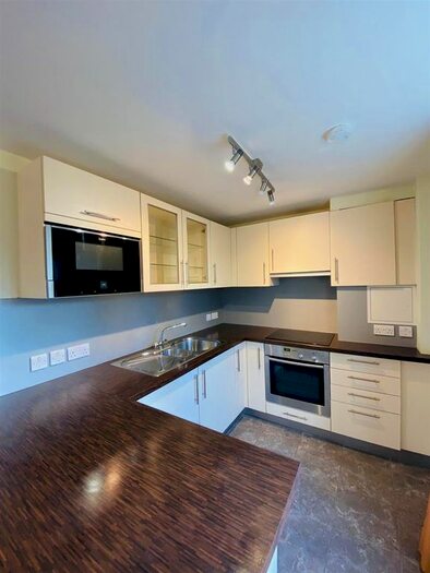 2 Bedroom Flat To Rent In Flat, Old Paper Mill, Ditton Walk, Cambridge, CB5