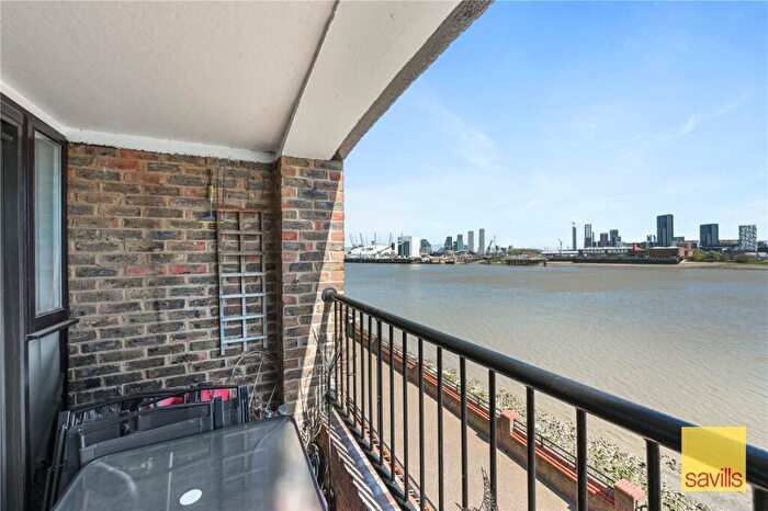 2 Bedroom Apartment For Sale In Plymouth Wharf, Isle Of Dogs, London, E14