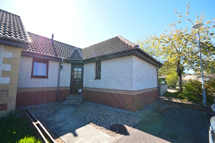 2 Bedroom Flat To Rent In Cradlehall Court, Cradlehall, Inverness, IV2