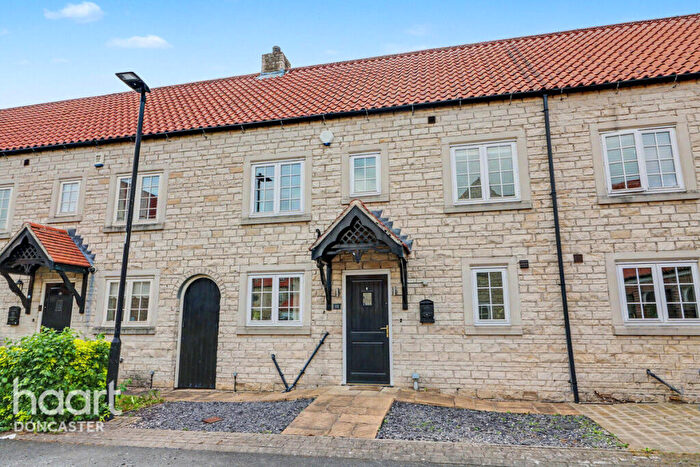 3 Bedroom Terraced House For Sale In Carisbrook Court, Arksey, Doncaster, DN5