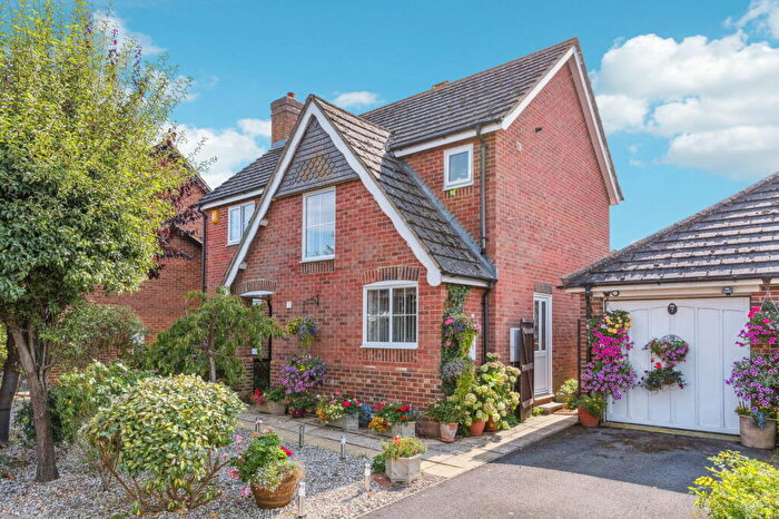 4 Bedroom Detached House For Sale In Hermitage Gardens, Cotton End, MK45